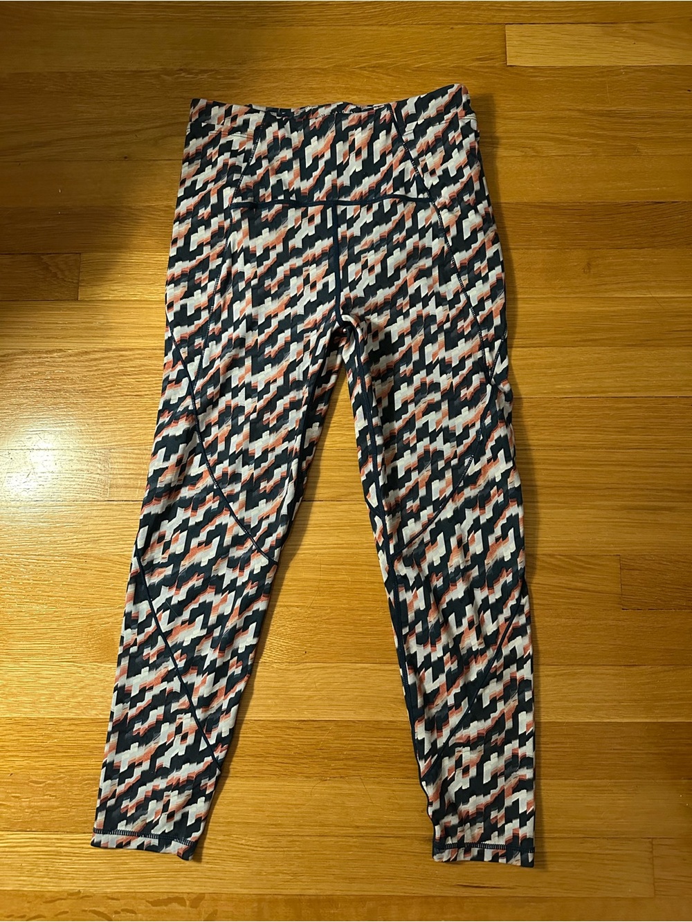 Sweaty Betty Rapid Run 7/8 Leggings Size 10. Blue Spliced Mirage Abstract